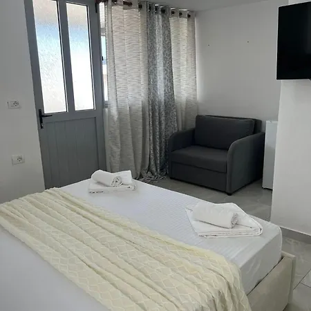 Poda House