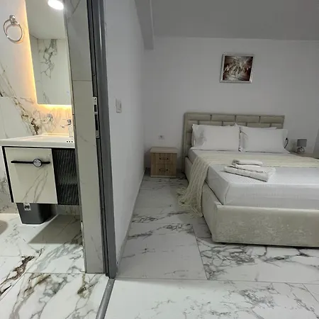 Apartment Spring House *